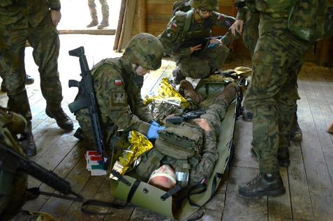 Military Doctor - Pierwsze dni zmagań