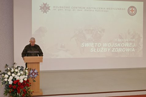 Uroczysta zbiórka z okazji Święta Wojskowej Służby Zdrowia